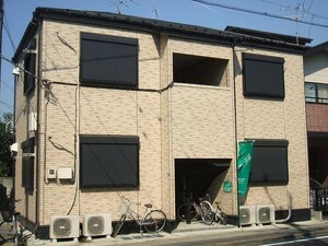 カ－サフロ－ル国府台外観写真
