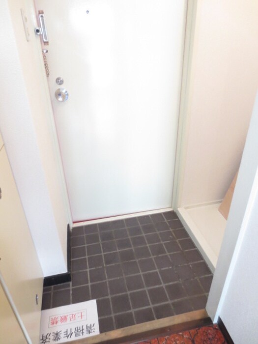物件内観写真21　(玄関)