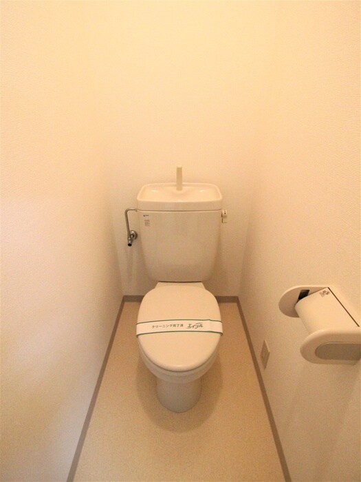 物件内観写真13　(トイレ)