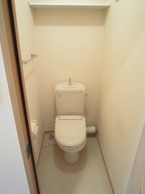 物件内観写真13　(トイレ)