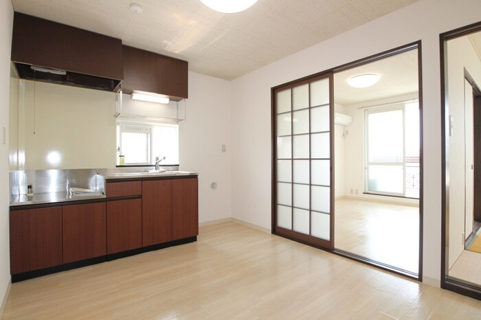 物件内観写真7　(居室)