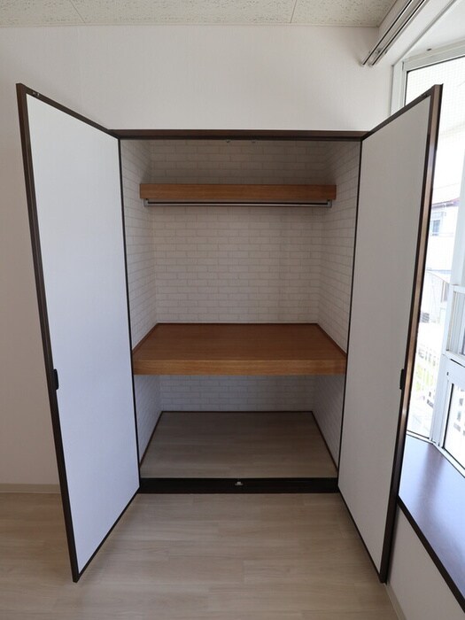 物件内観写真17　(収納)