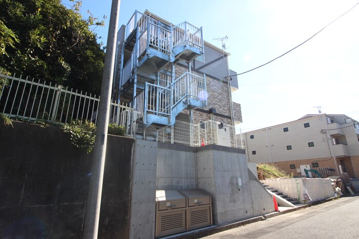 物件外観写真2　(外観写真)