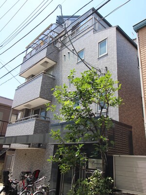 リヴィエ－ル外観写真