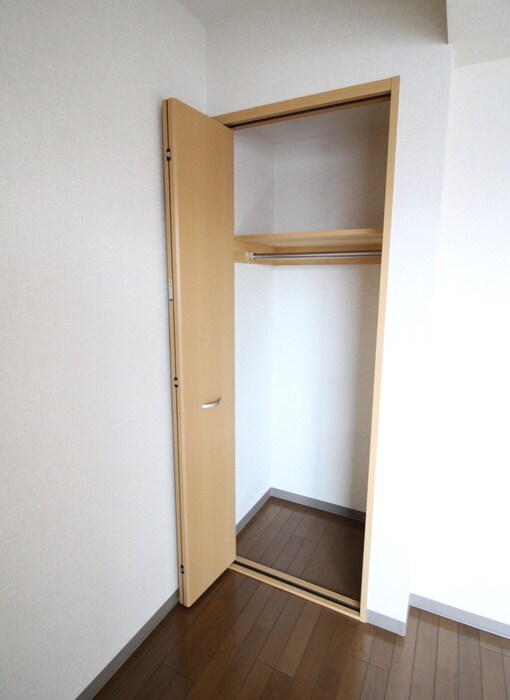 物件内観写真11　(収納)