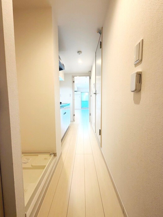 物件内観写真22　(廊下)