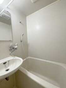 物件内観写真13　(洗面)