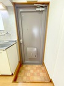 物件内観写真15　(玄関)