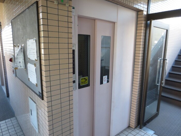 物件外観写真6　(建物設備)