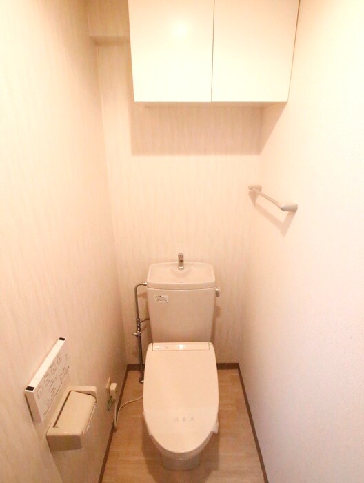 物件内観写真12　(トイレ)