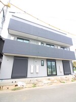 建築中