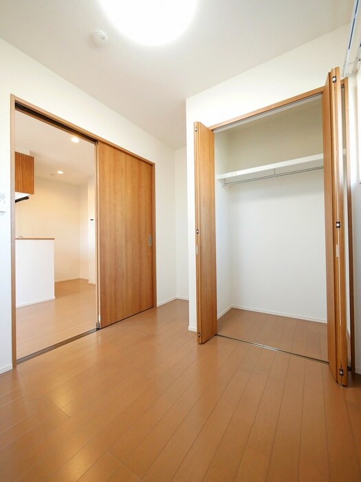 物件内観写真11　(居室)