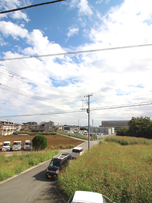 物件内観写真22　(室内からの展望)