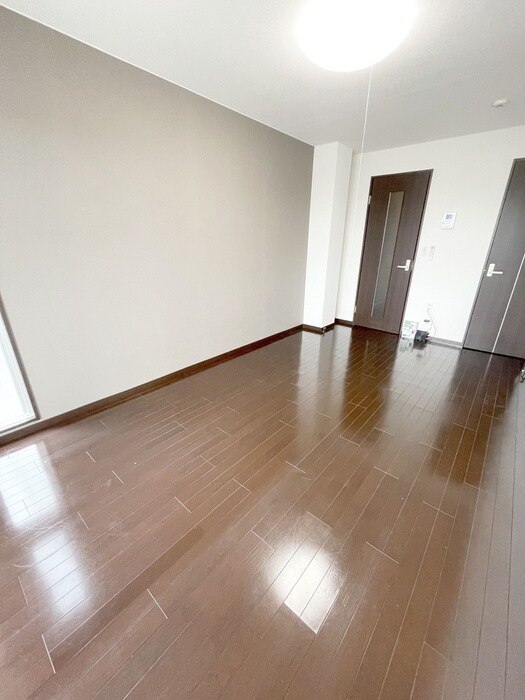 物件内観写真4　(居室)