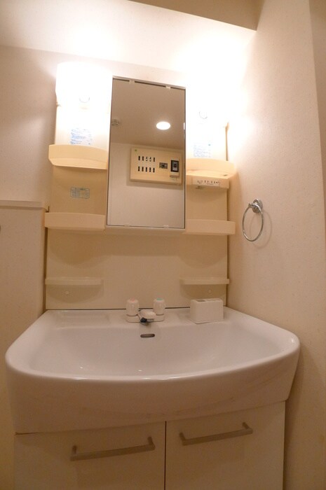 物件内観写真11　(洗面)