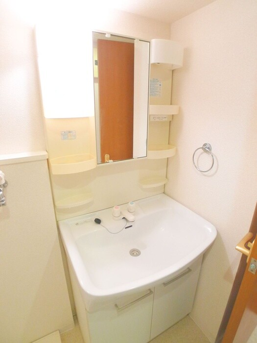 物件内観写真11　(洗面)