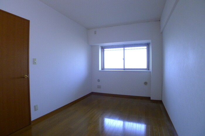 物件内観写真18　(居室)