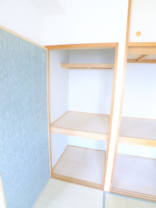 物件内観写真18　(収納)