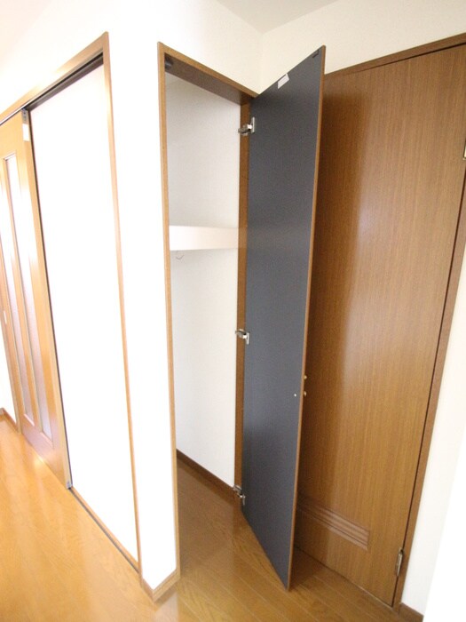 物件内観写真22　(収納)