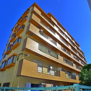 ニュ－松戸コ－ポＣ棟外観写真