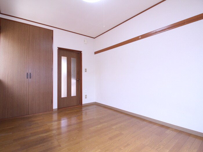 物件内観写真10　(内観写真)