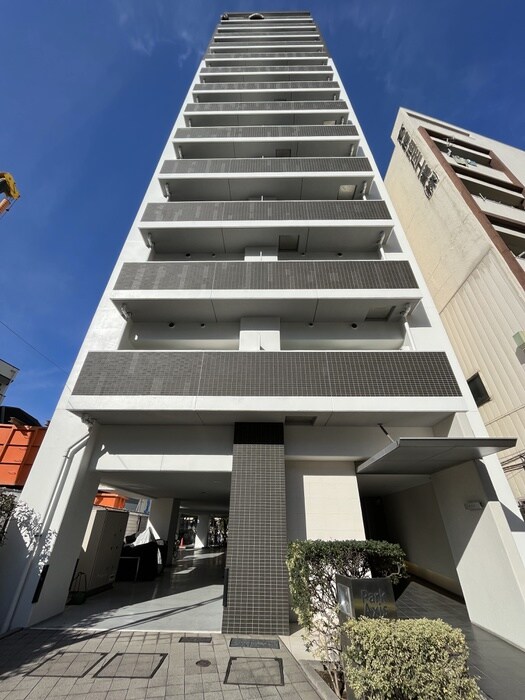 物件外観写真5　(駐車場)