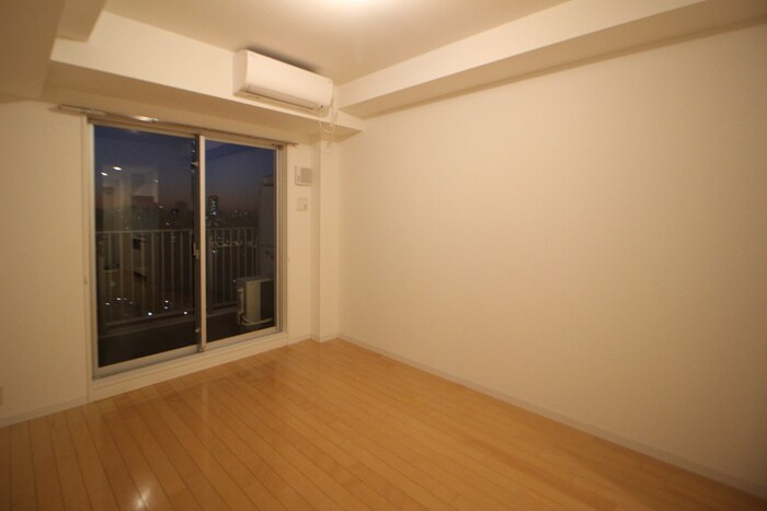 物件内観写真11　(居室)