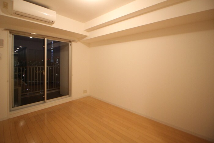 物件内観写真11　(居室)