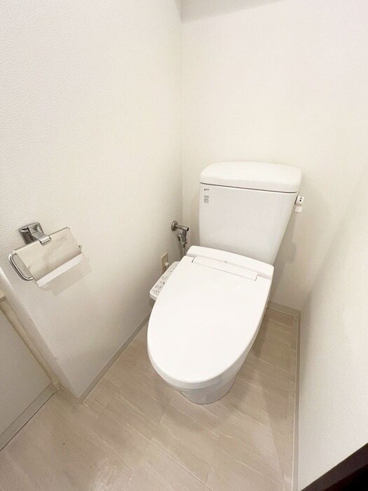 物件内観写真15　(トイレ)