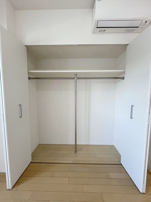 物件内観写真16　(収納)