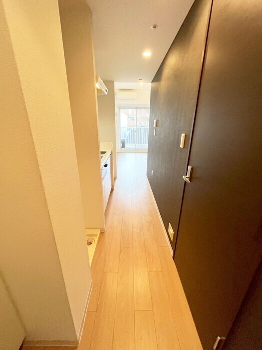 物件内観写真19　(廊下)