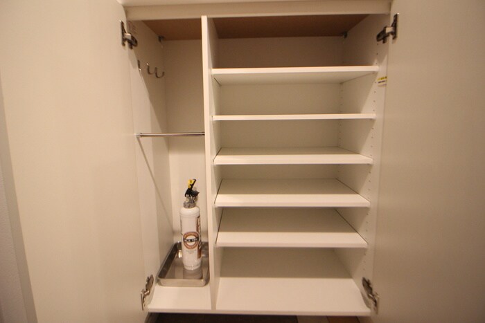 物件内観写真19　(靴箱)