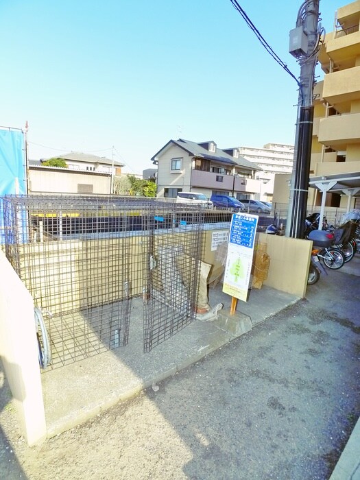 物件外観写真4　(建物設備)