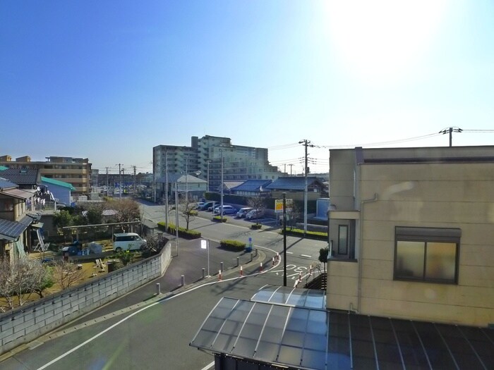 物件内観写真22　(室内からの展望)