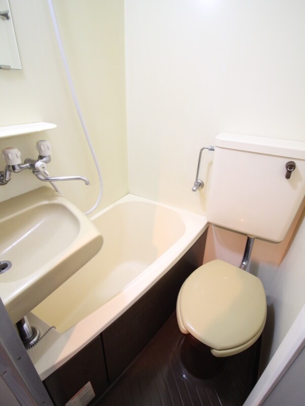 バス／シャワールーム等