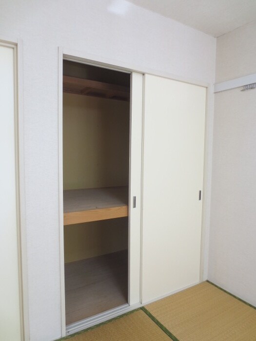 物件内観写真15　(収納)