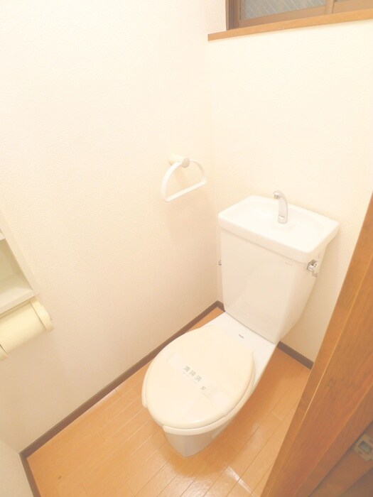 物件内観写真16　(トイレ)