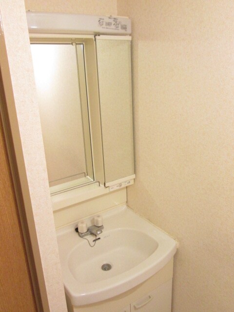 物件内観写真10　(洗面)