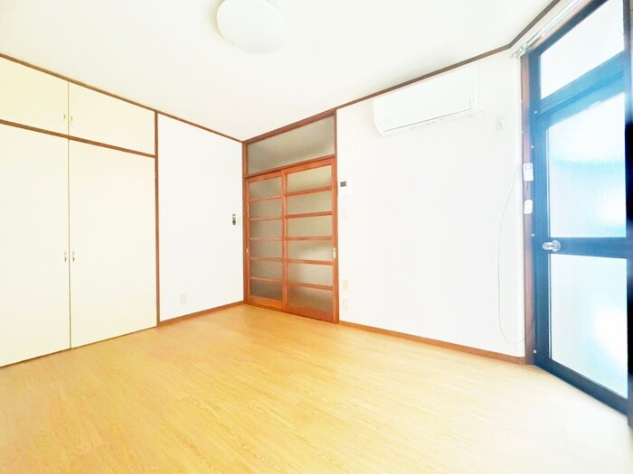 物件内観写真8　(居室)