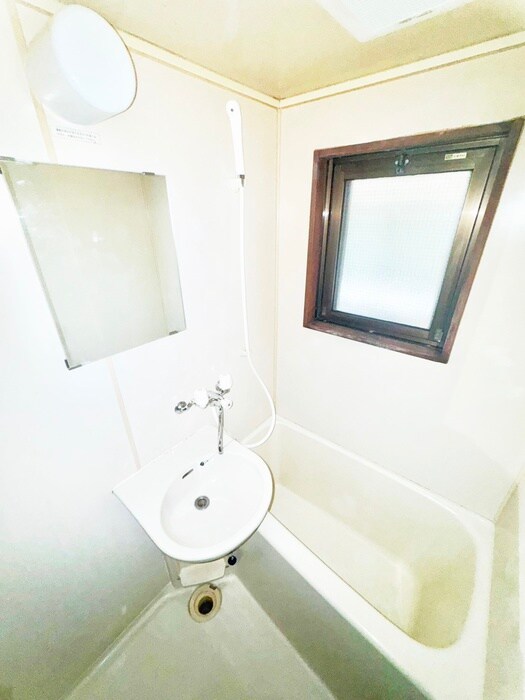 物件内観写真11　(バス／シャワールーム等)