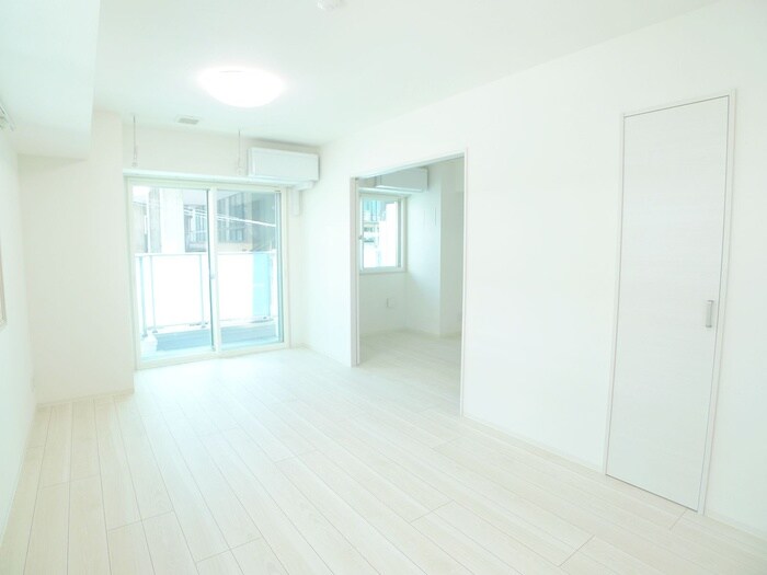 物件内観写真10　(ベランダ・バルコニー)