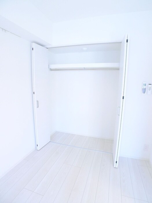 物件内観写真11　(収納)