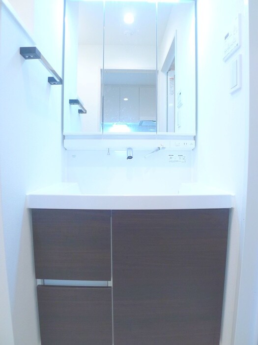 物件内観写真14　(洗面)