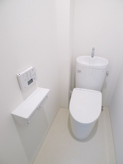 物件内観写真15　(トイレ)