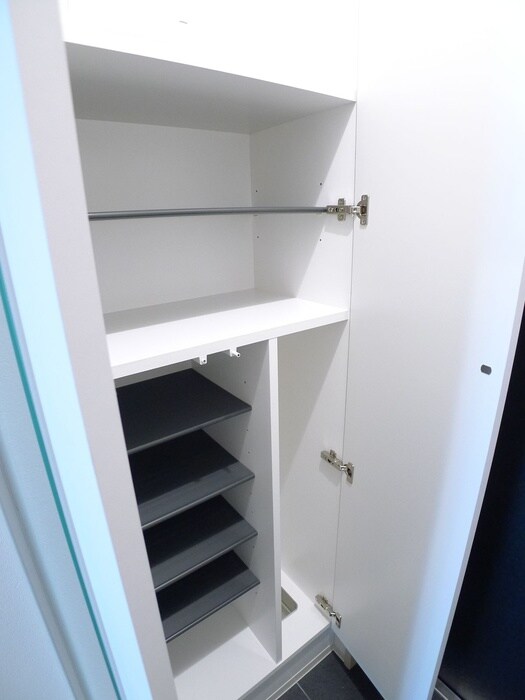 物件内観写真16　(靴箱)