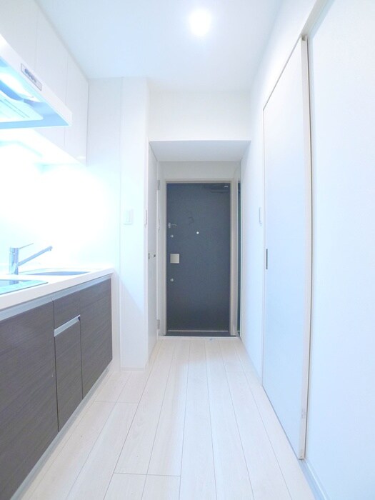 物件内観写真21　(廊下)