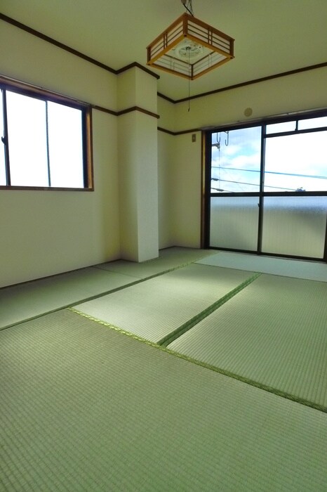 物件内観写真9　(居室)