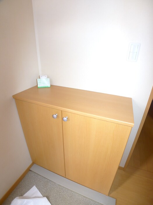 物件内観写真17　(靴箱)