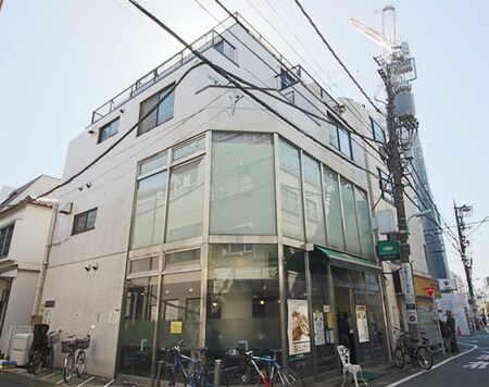モントロビル外観写真