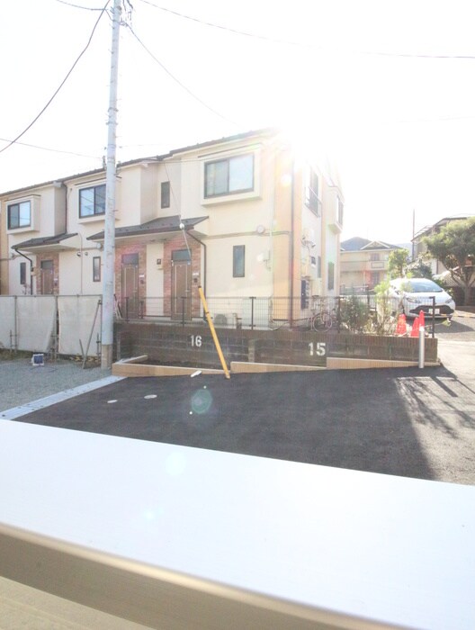 物件内観写真16　(室内からの展望)